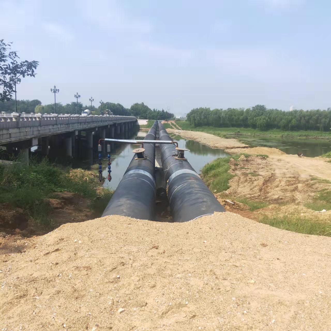 大东输油管道清洗